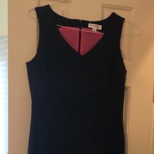Black Isaac Mizrahi v-neck dress